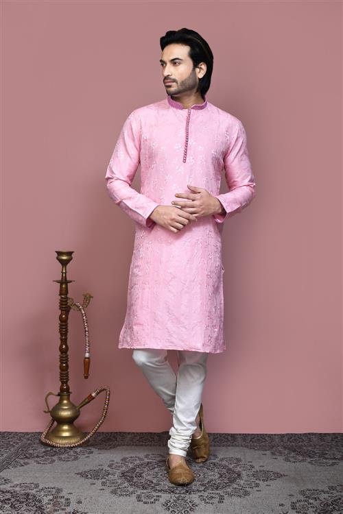 https://media.vinhemfashion.com/Images/RajsahiVol6BVLS594MLAZF5TH8V/image/traditional